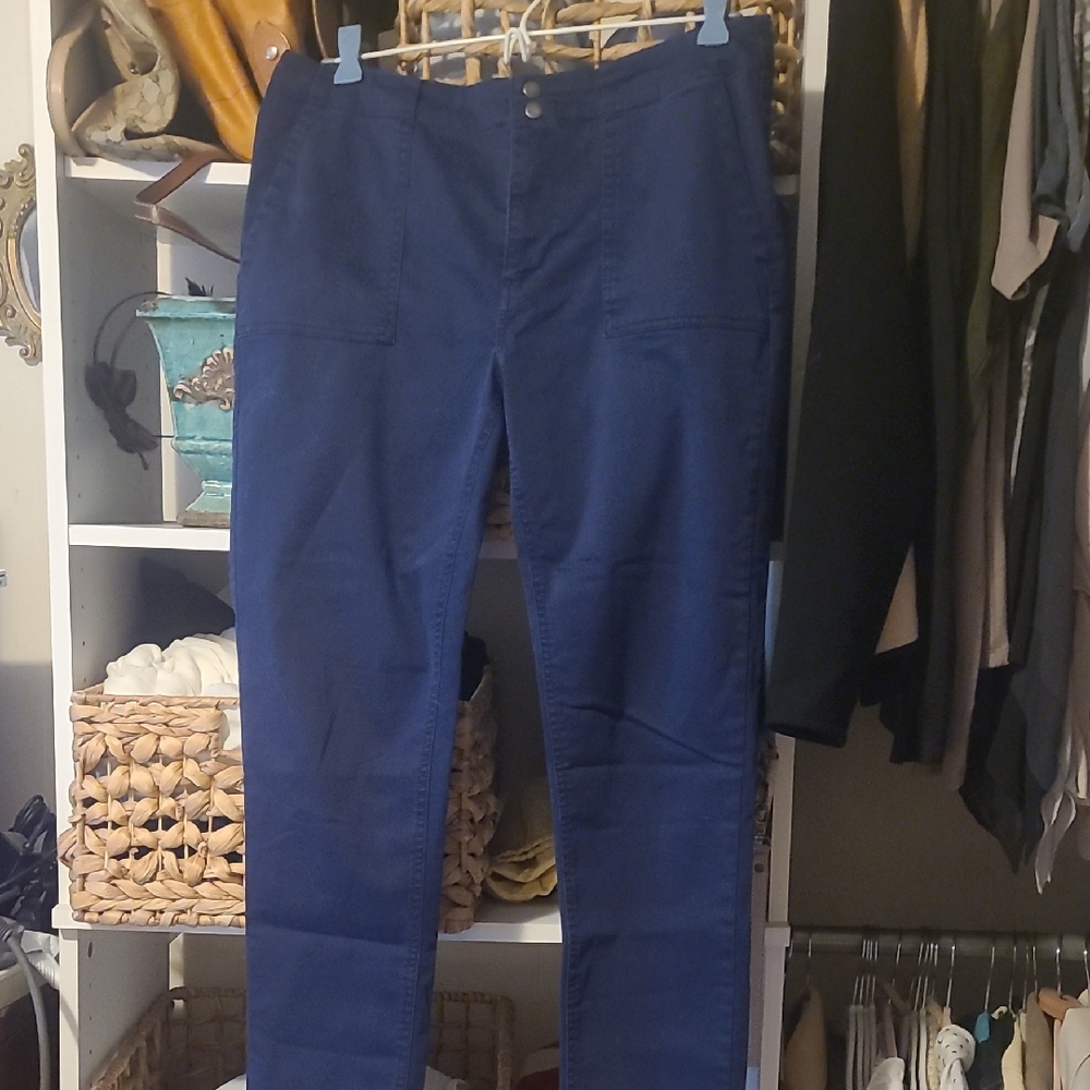 Tinsel Deep Blue Apparel